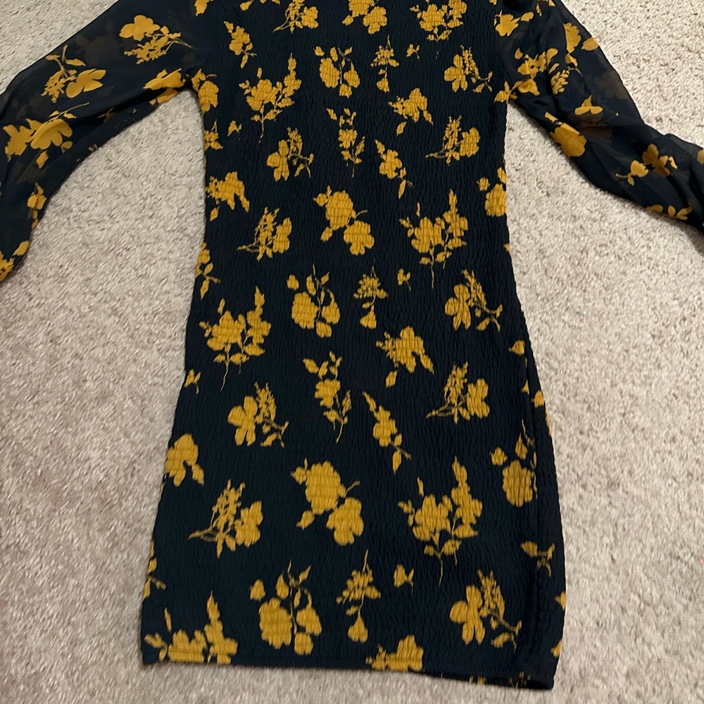 Floral dress size M